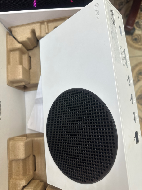 Игровая приставка Xbox Microsoft Xbox Series S, 512 гб