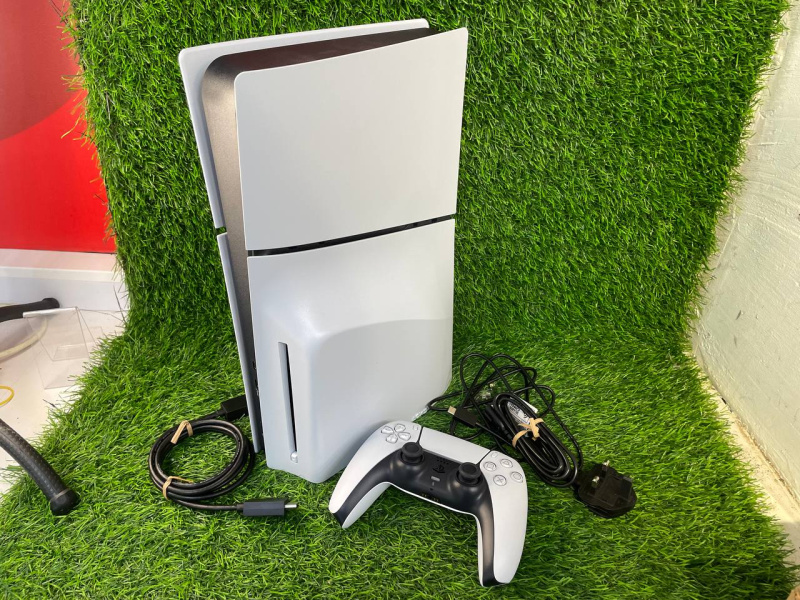 Игровая приставка PlayStation PS5 Slim 1tb