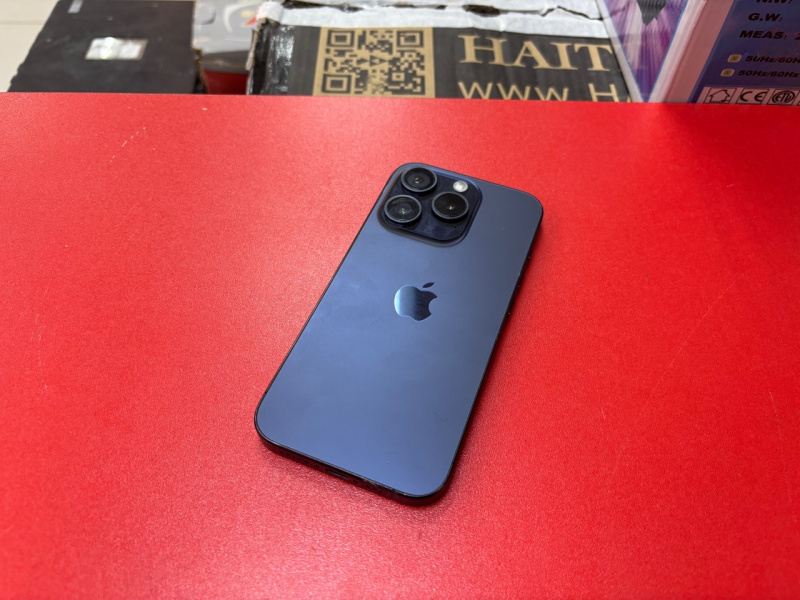 Мобильный телефон Apple iPhone 15 Pro